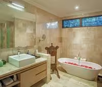 Villa Avalon III, Salle de bain